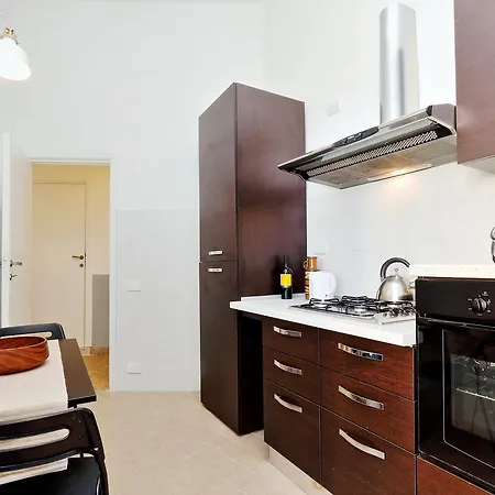 Monti Terrace *