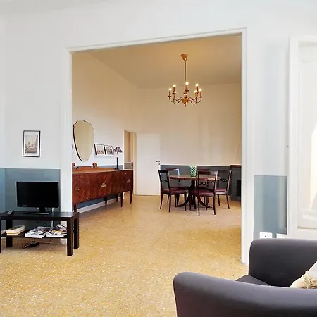 Monti Terrace *